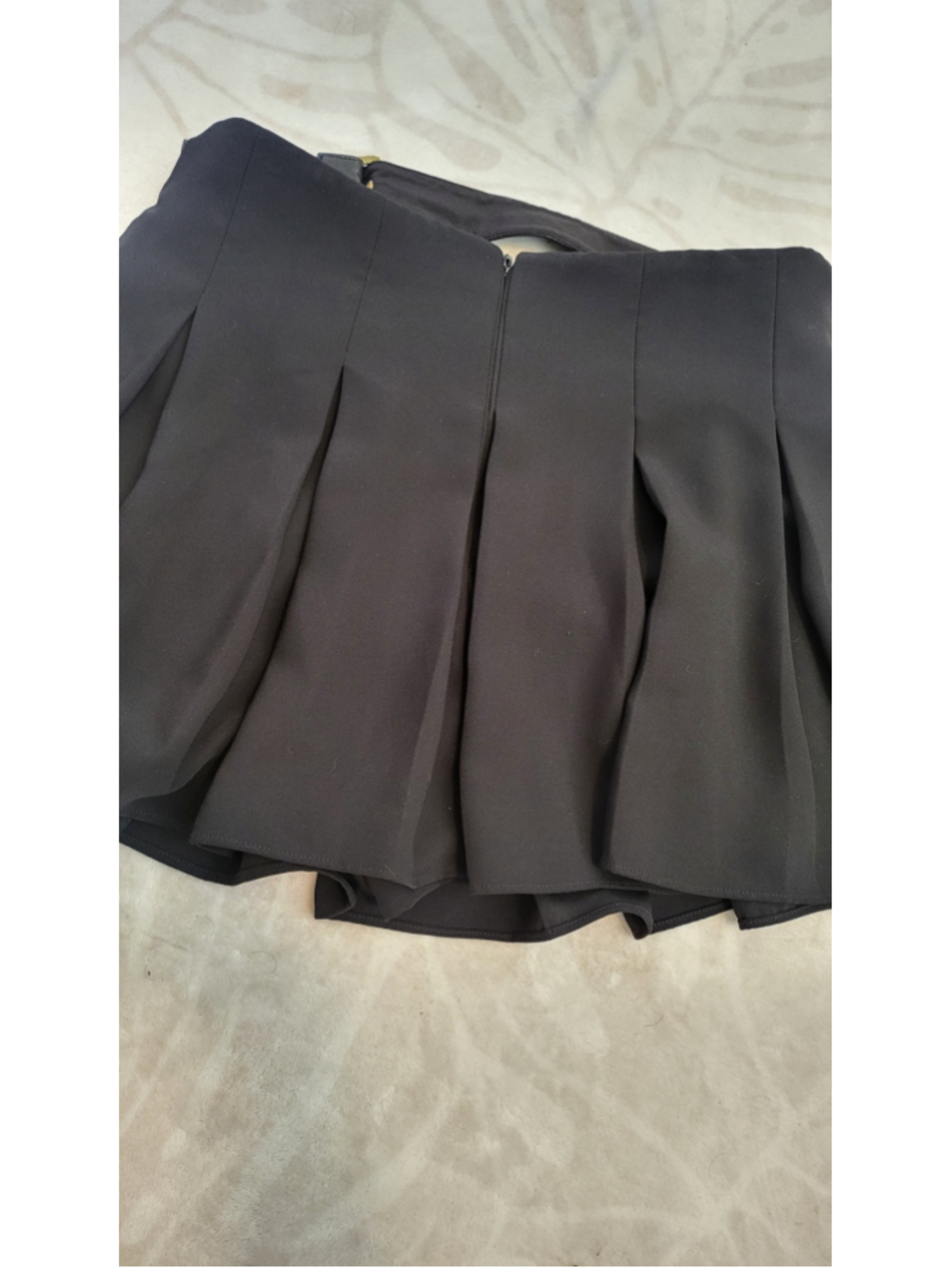 Amanda Uprichard Sanders Belted Black Pleated Mini Skort Size S - Picture 6 of 6